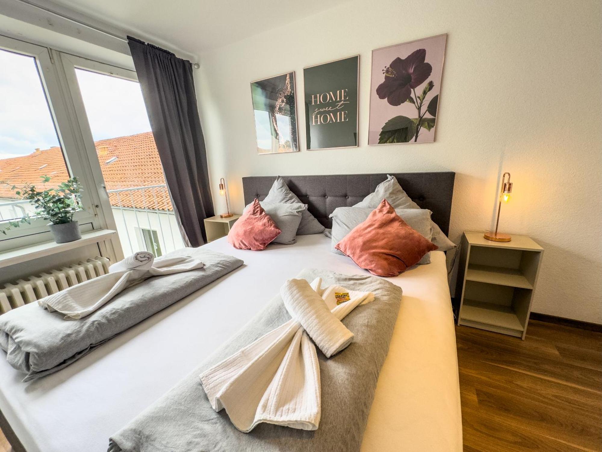 Fuer 3 Gaeste Kostenlose Parkplaetze Und Lift * Hannover